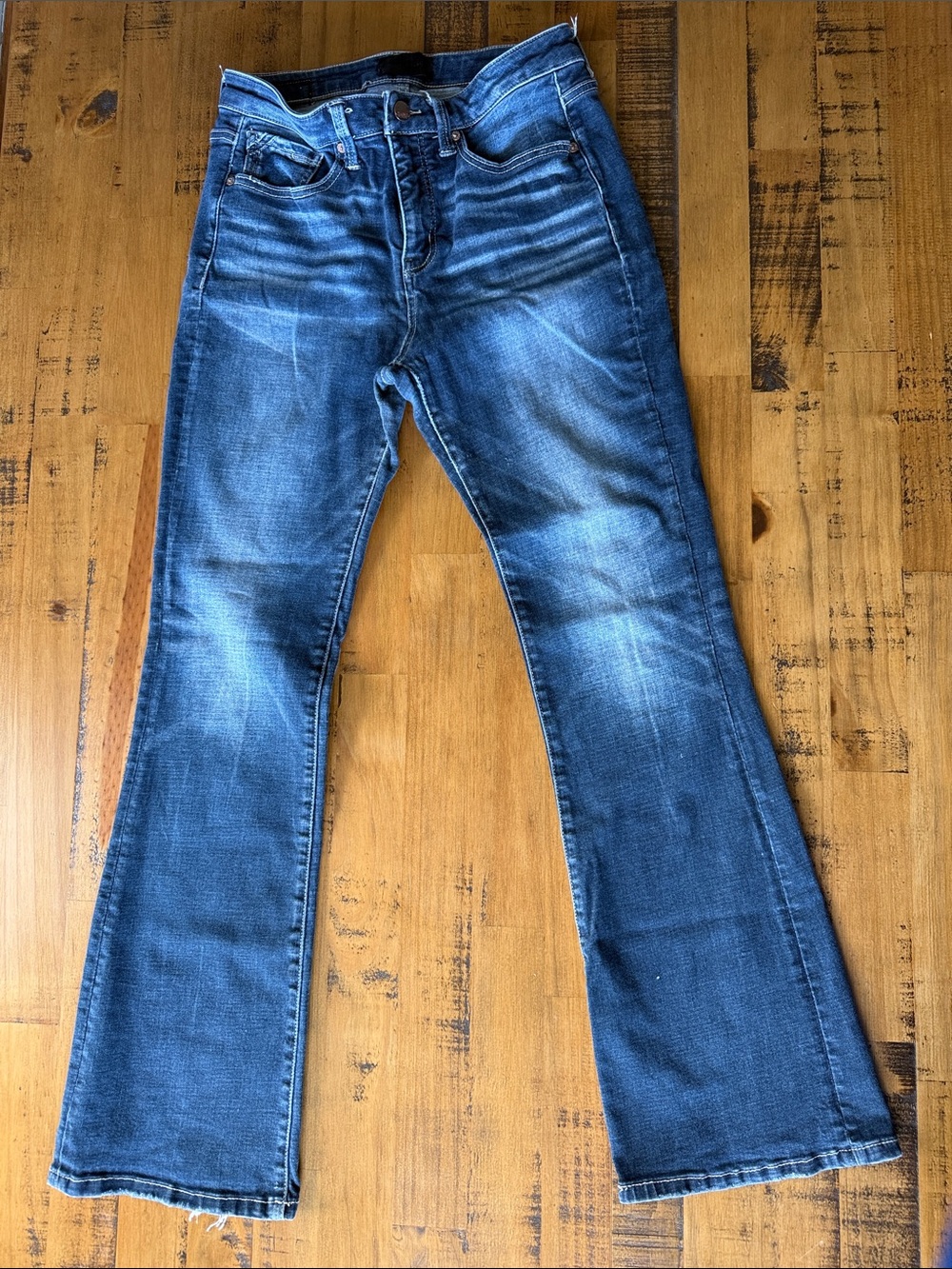 Buckle Women's Blue Flare Jeans - Mid Wash